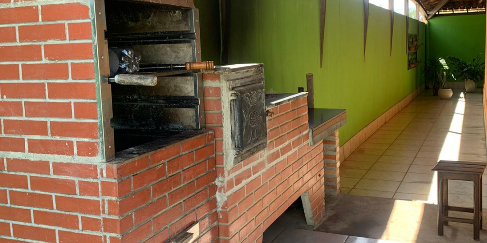 CASA À VENDA EM CAETANÓPOLIS/MG - Foto 1 de 10