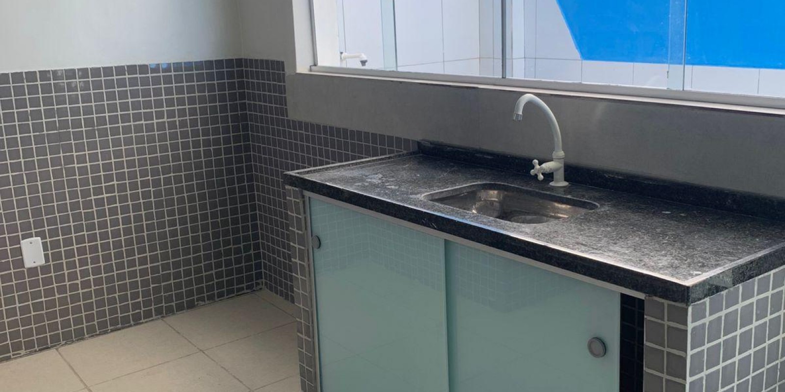 APARTAMENTO DISPONÍVEL PARA ALUGUEL - Foto 3 de 6