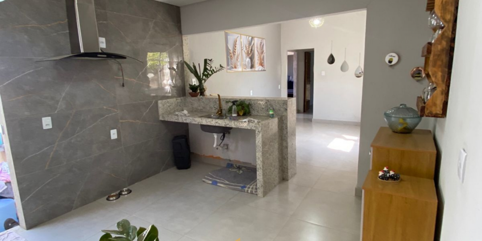 CASA DISPONÍVEL PARA ALUGUEL