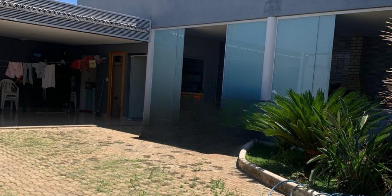 CASA À VENDA EM CAETANÓPOLIS/MG - Foto 2 de 17