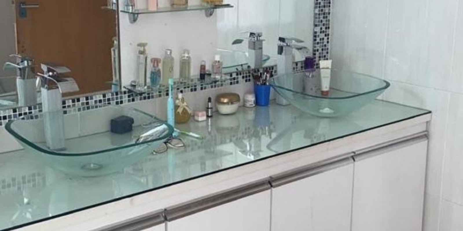 CASA À VENDA EM CAETANÓPOLIS/MG - Foto 2 de 15