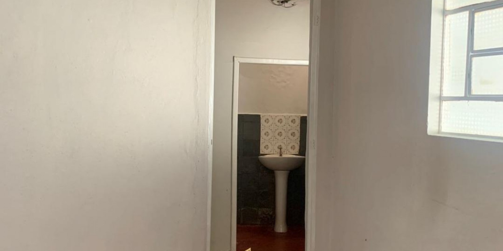 CASA DISPONÍVEL PARA ALUGUEL- PARAOPEBA-MG - Foto 4 de 13